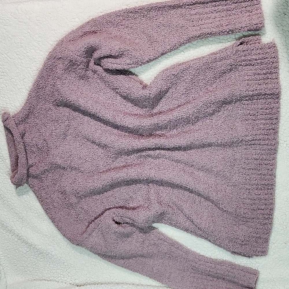 New!!! Medium dusty purple Sweater